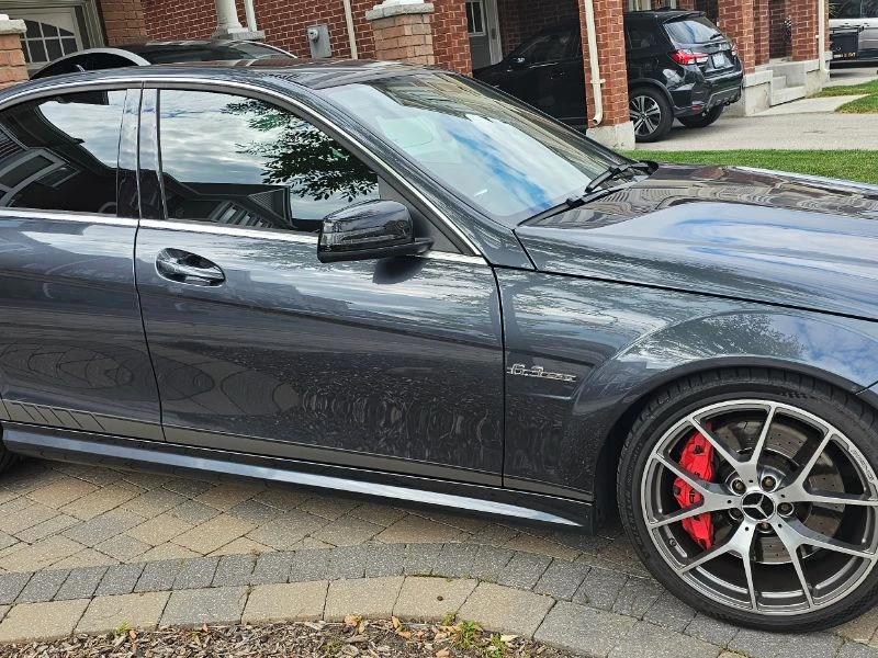 Mercedes-Benz C 63 AMG CARFAX* АВТОФИНАНСИРАНЕ* БЕЗ ПЪРВОНАЧАЛНА ВНОСКА*  - изображение 4
