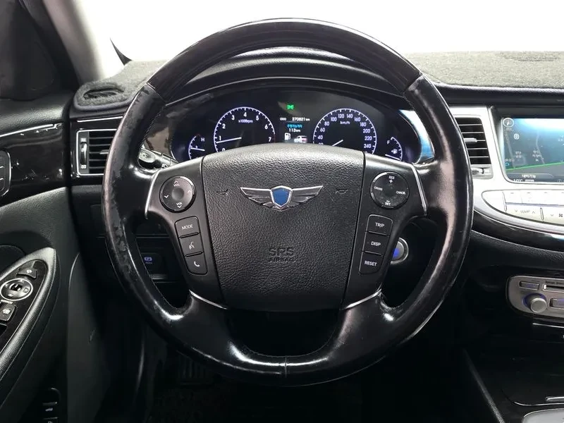 Hyundai Genesis 3.3, снимка 13 - Автомобили и джипове - 54615976