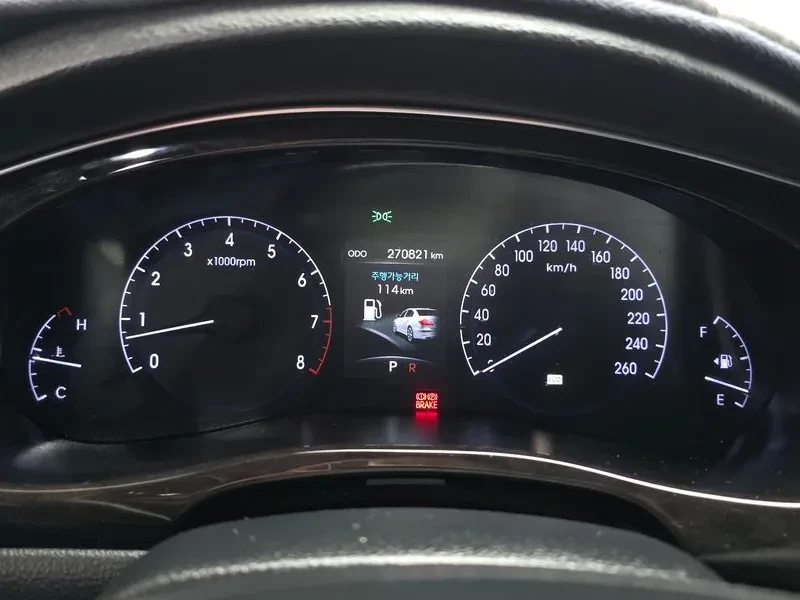 Hyundai Genesis 3.3, снимка 8 - Автомобили и джипове - 54615976