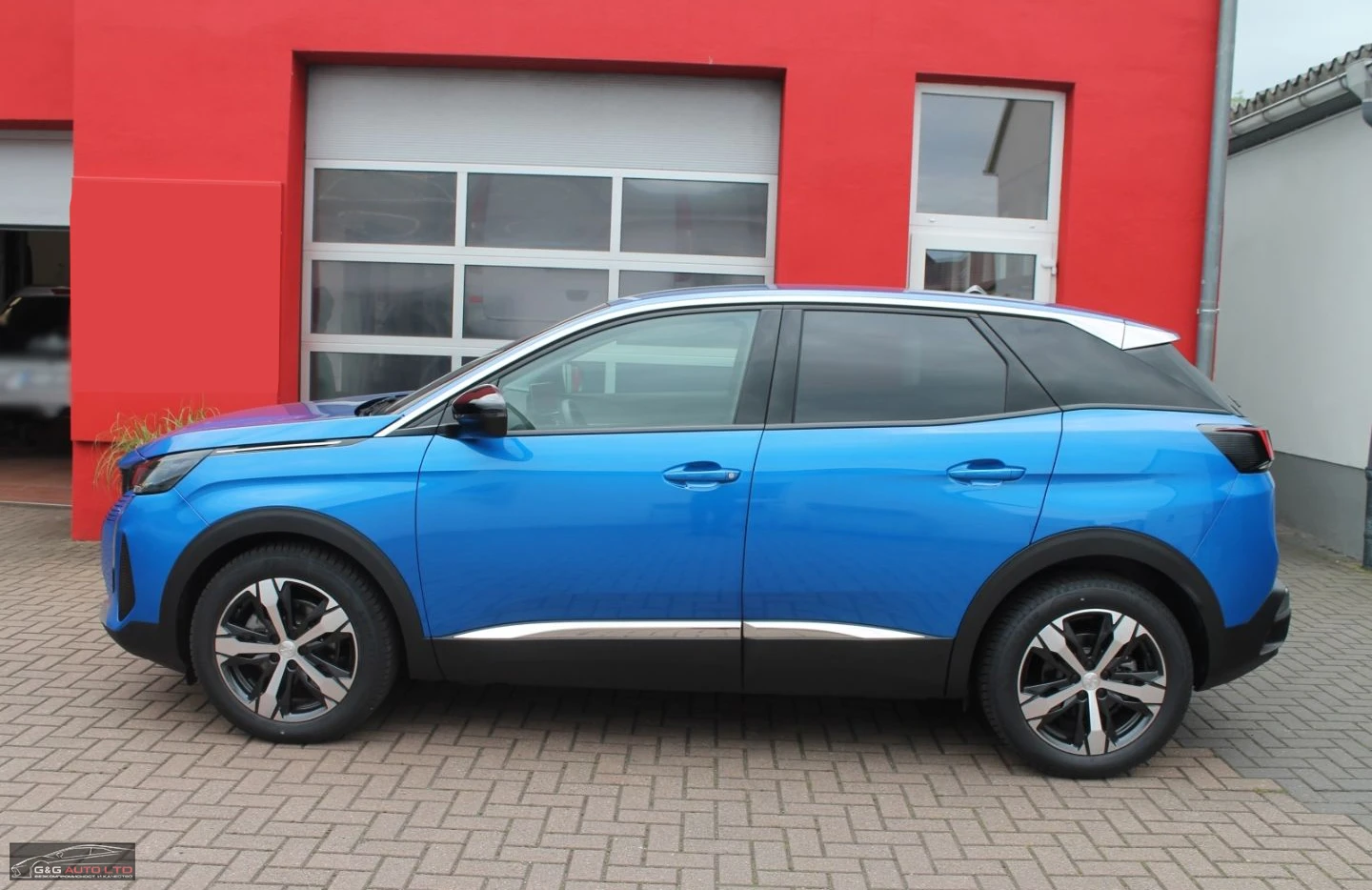 Peugeot 3008 1.5 BLUEHDi/130HP/ALLURE/360/NAVI/863a - изображение 3