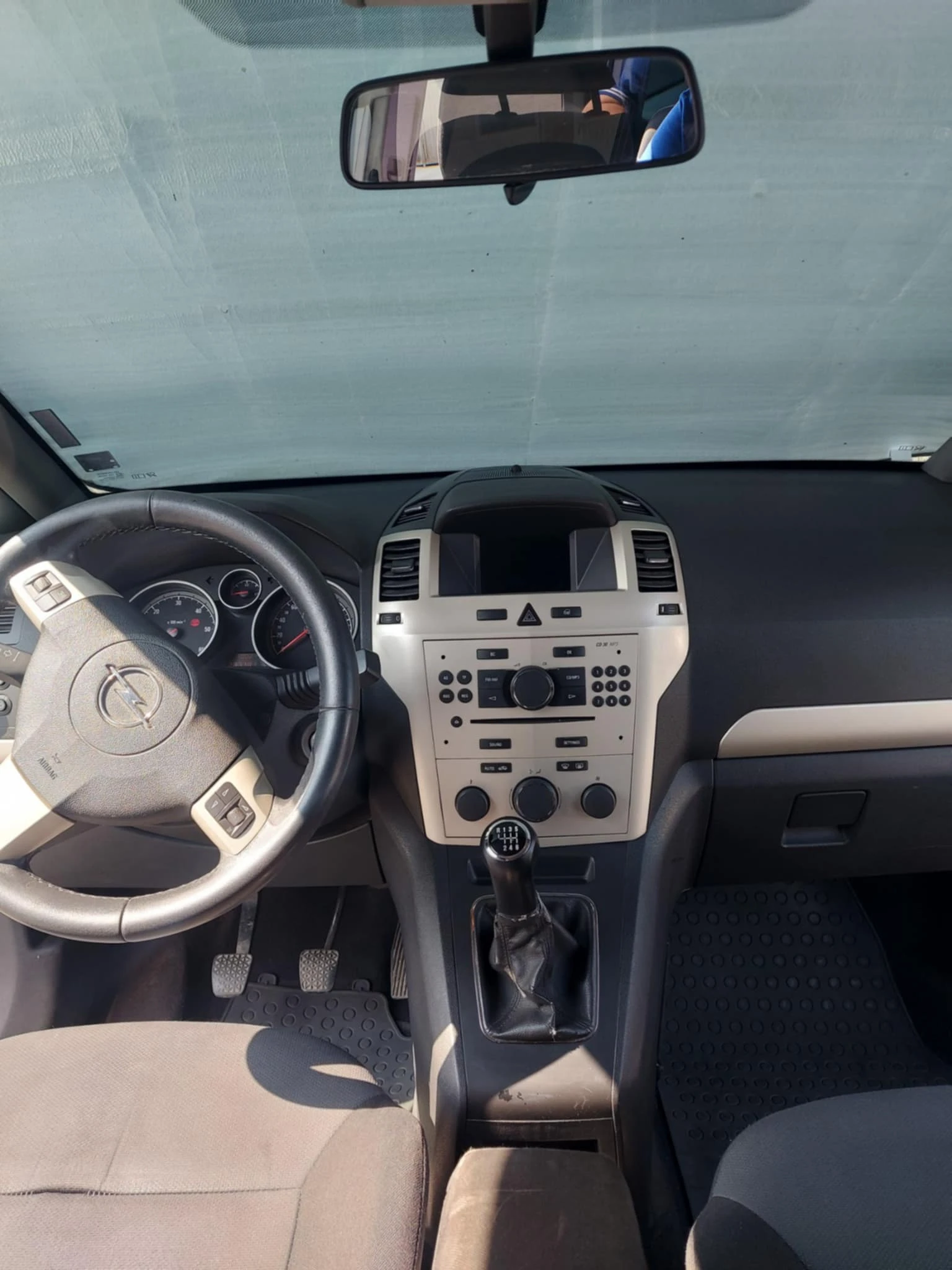 Opel Zafira  - изображение 5