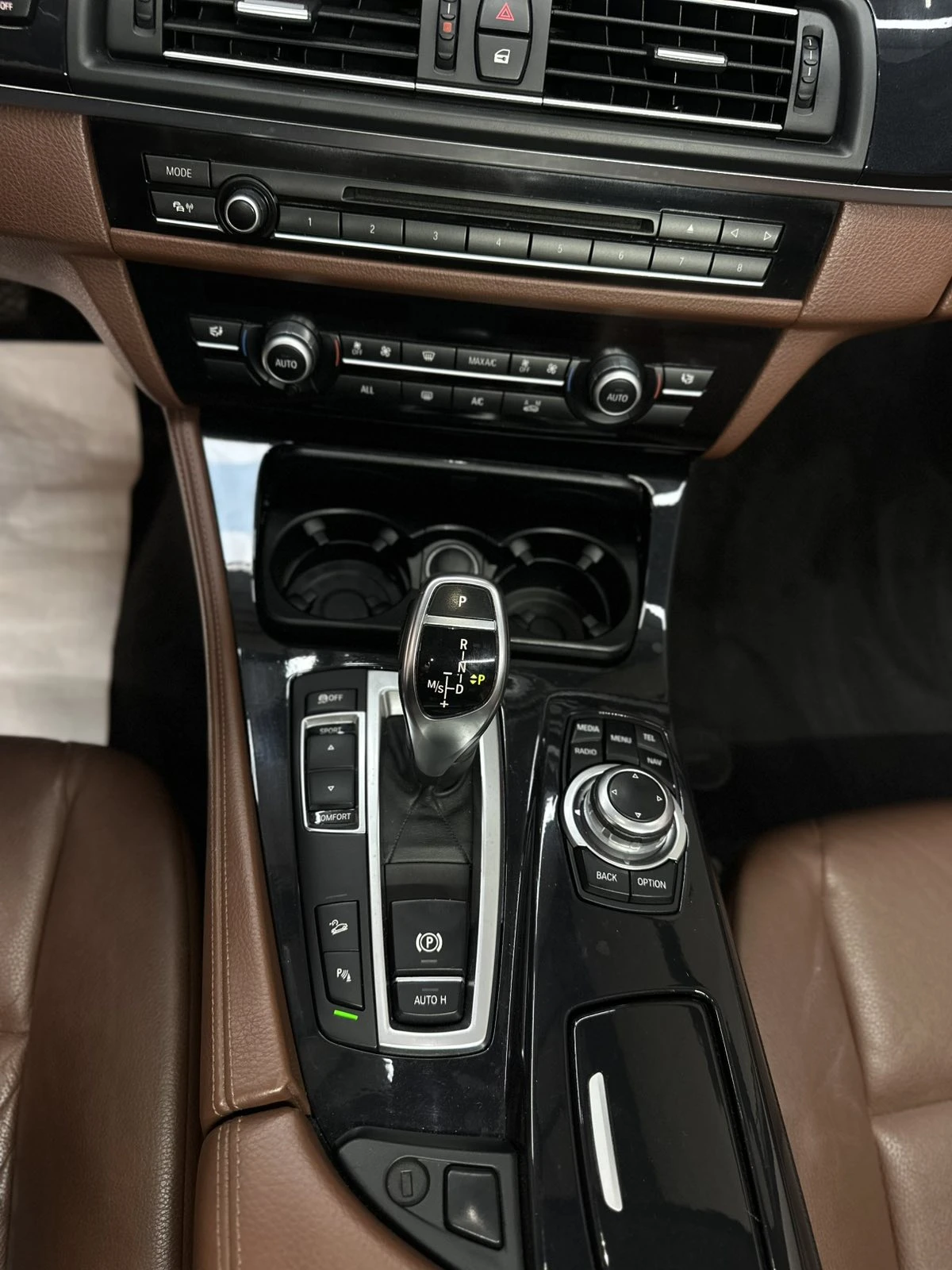BMW 525 F11 525D X-DRIVE - изображение 9