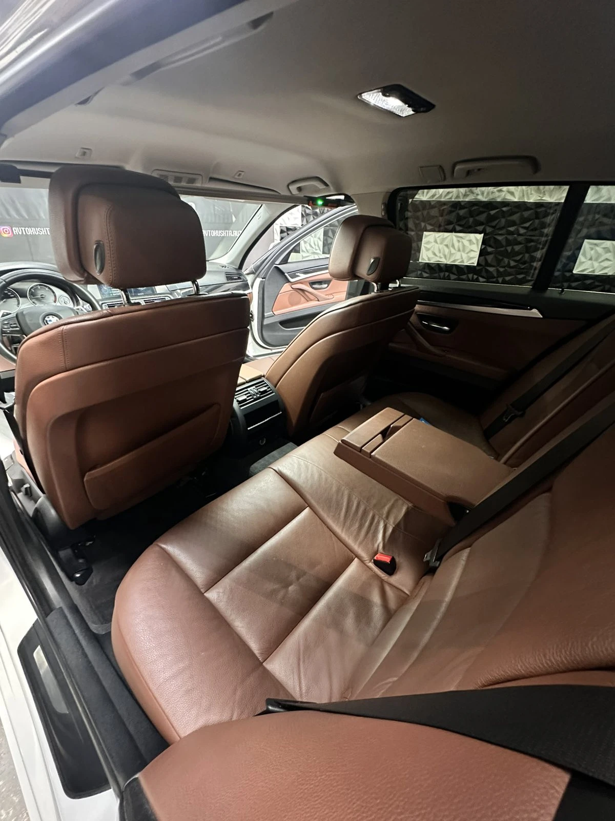 BMW 525 F11 525D X-DRIVE - изображение 8