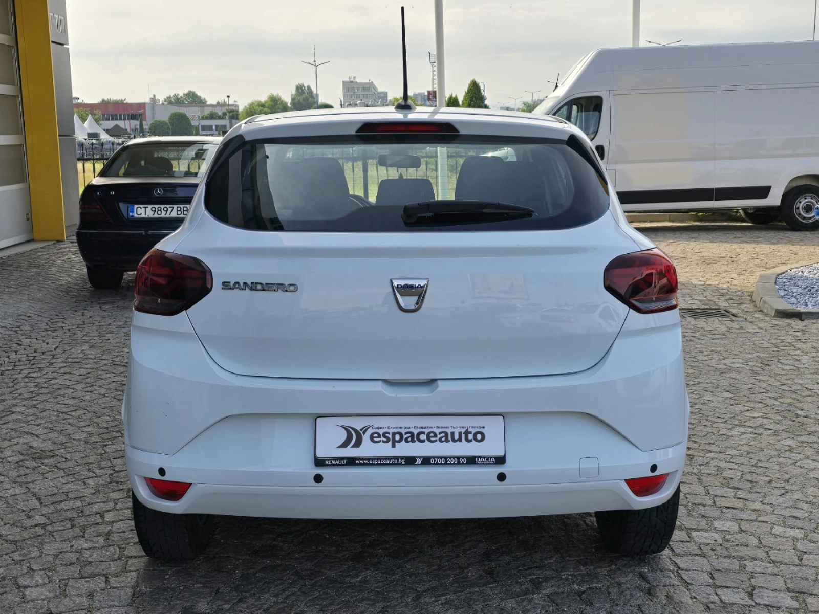Dacia Sandero 999куб.см/100 к.с./Eco-G - изображение 6