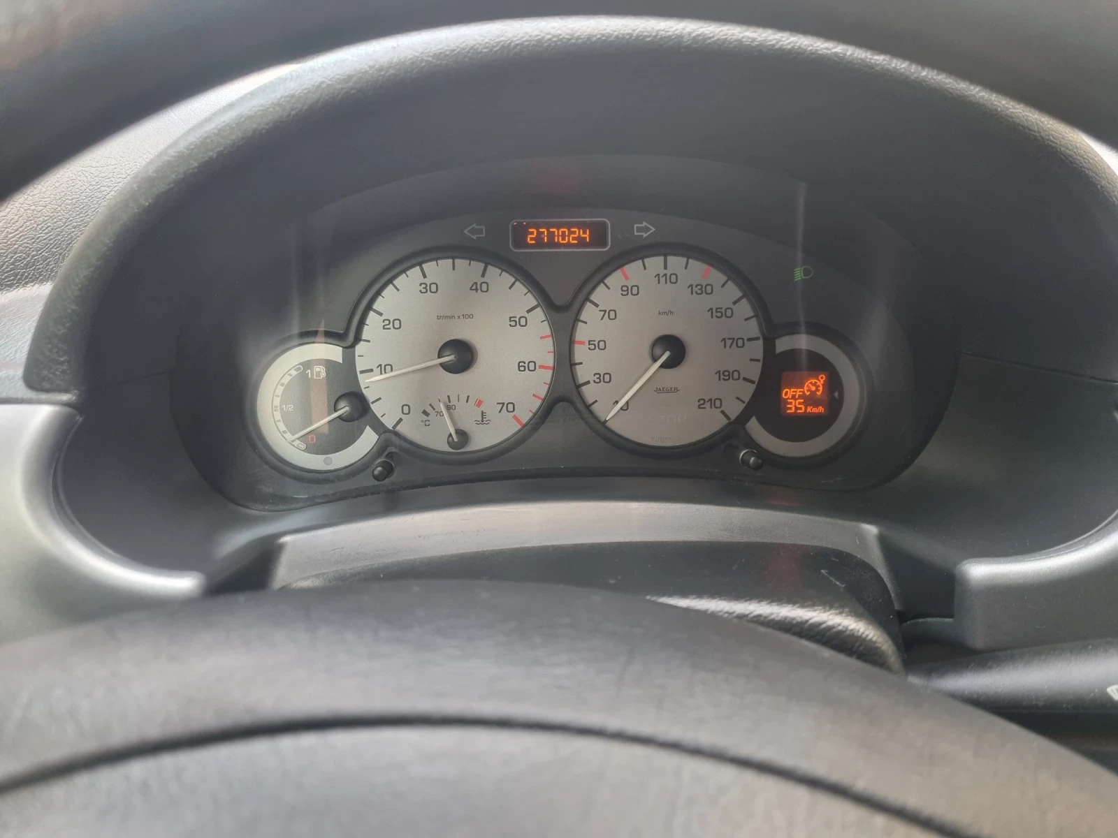 Citroen Berlingo 1.6 HDI - изображение 9