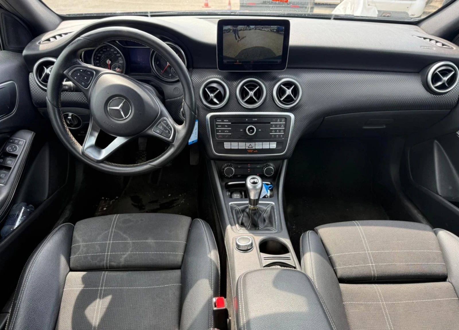 Mercedes-Benz A 180 Premium Евро6 Очакван внос Италия  - изображение 5