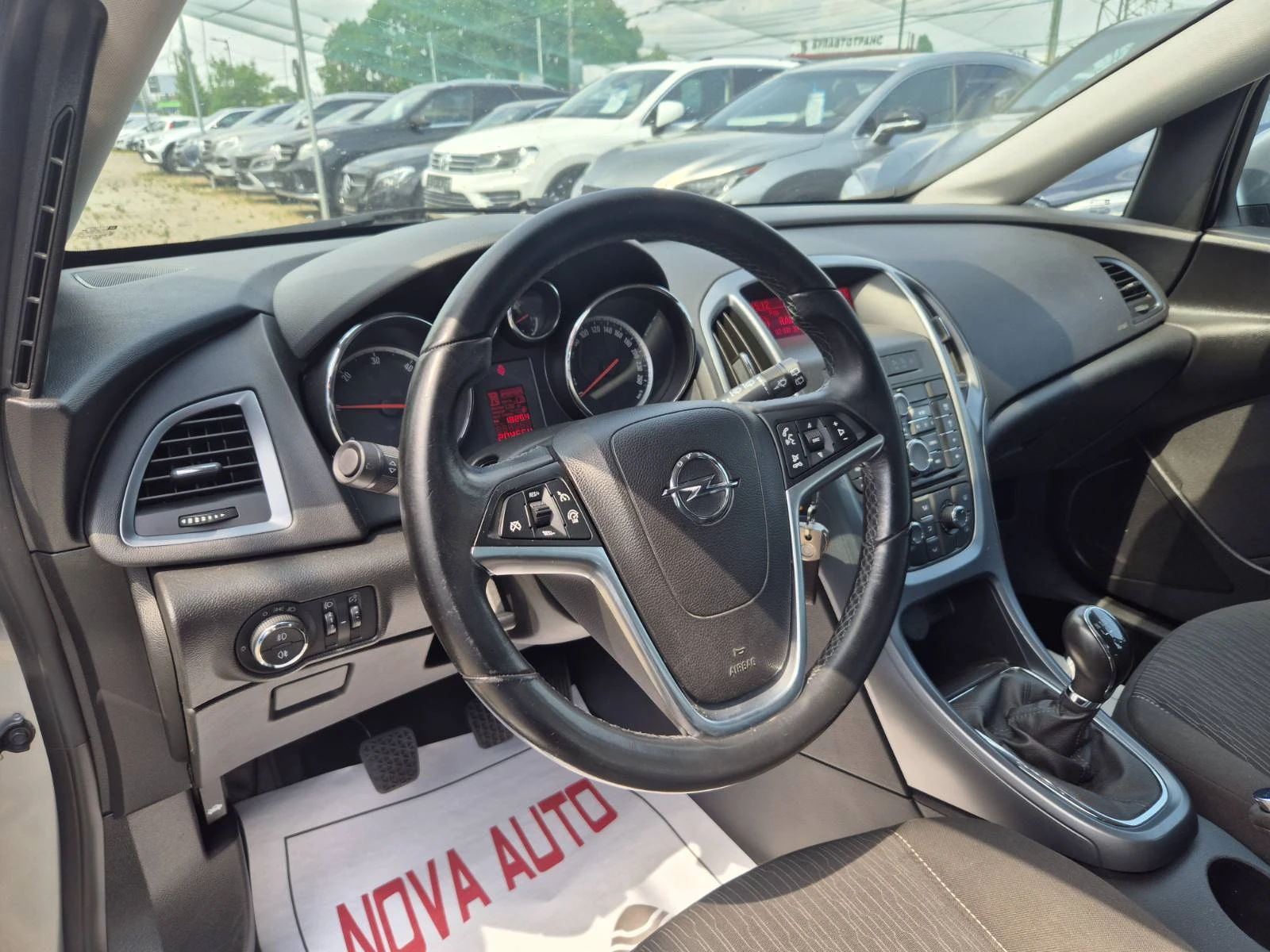 Opel Astra 1.7CDTI-FACE LIFT - изображение 8