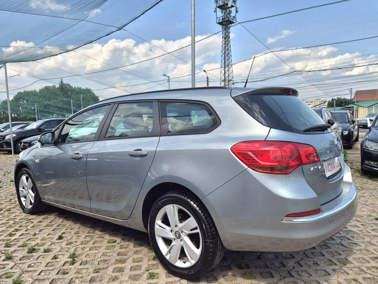 Opel Astra 1.7CDTI-FACE LIFT - изображение 2
