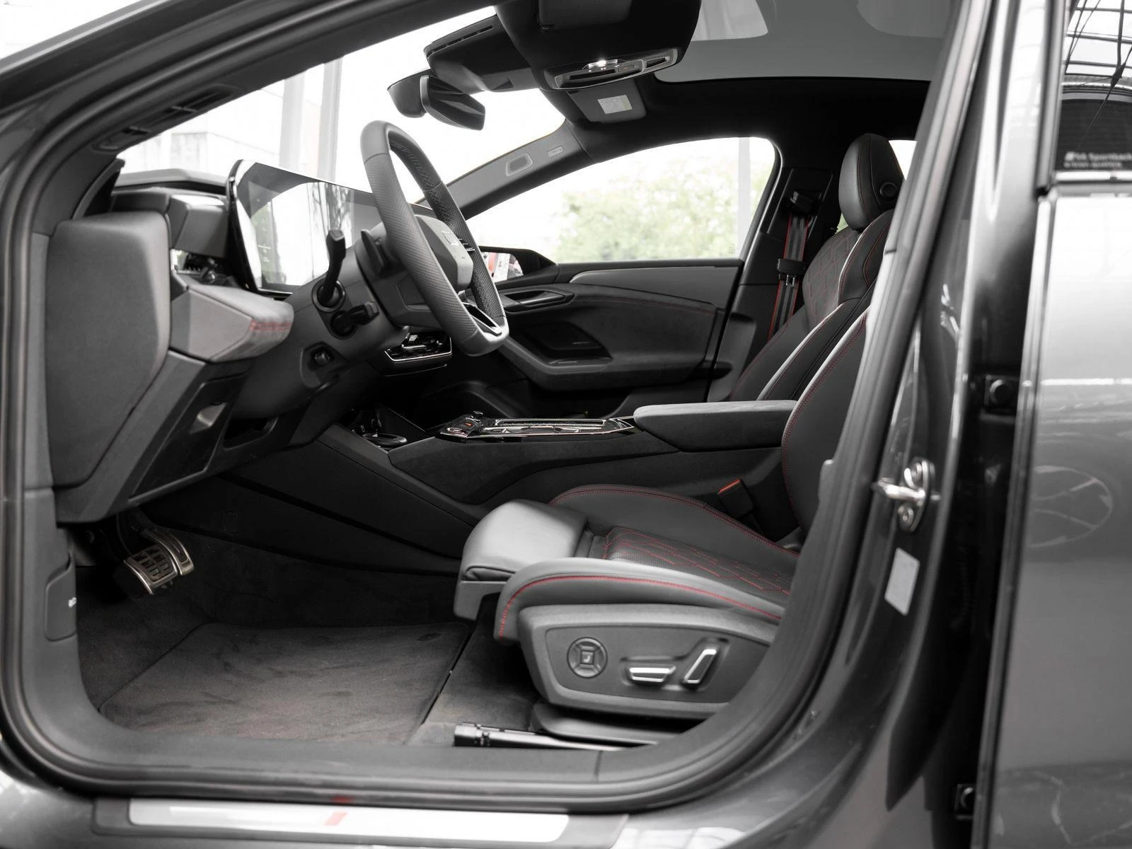 Audi S6 E-TRON/SPORTBACK/EDITION ONE/PANO/B&O/360/HEAD UP/ - изображение 9