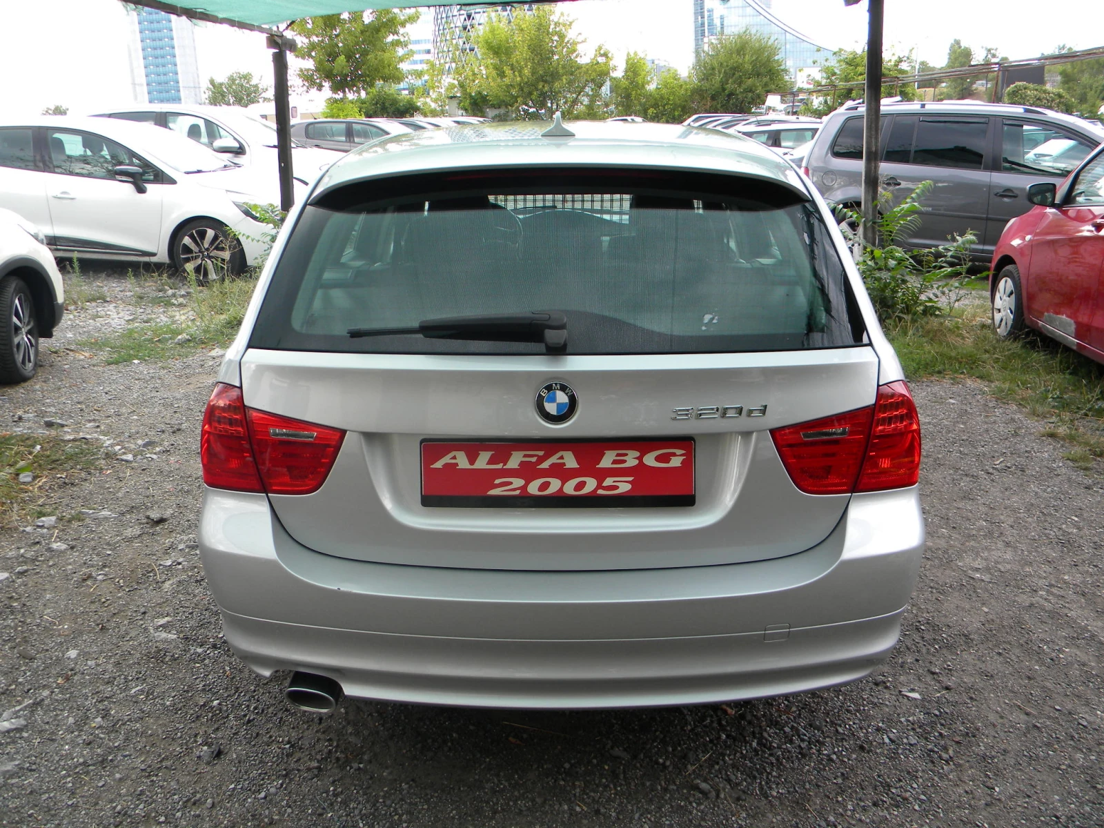 BMW 320 2.0D* 184kc* AVTOMATIK* EURO 5A* FACE LIFT*  - изображение 7