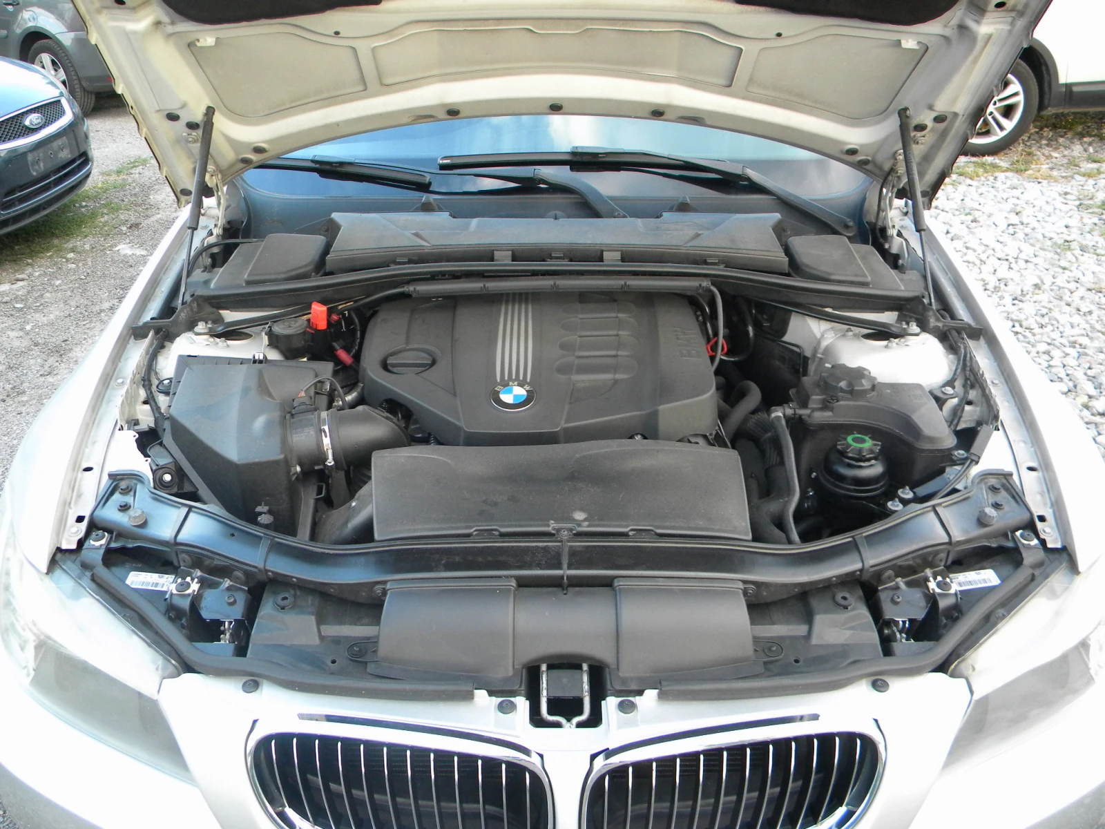 BMW 320 2.0D* 184kc* AVTOMATIK* EURO 5A* FACE LIFT*  - изображение 6