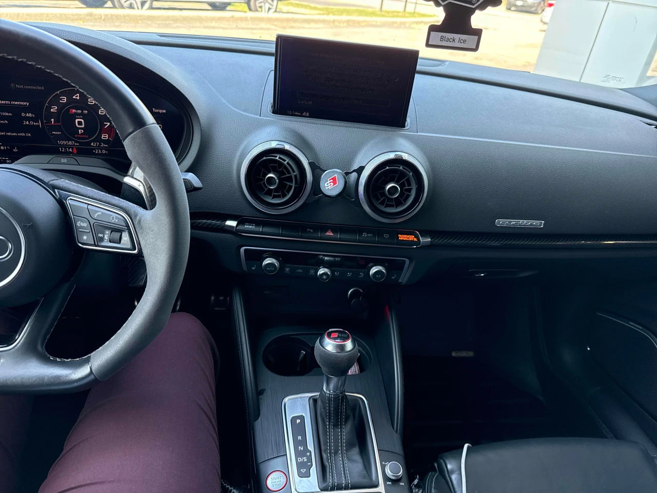 Audi Rs3 CARFAX* АВТОФИНАНСИРАНЕ* БЕЗ ПЪРВОНАЧАЛНА ВНОСКА*  - изображение 8