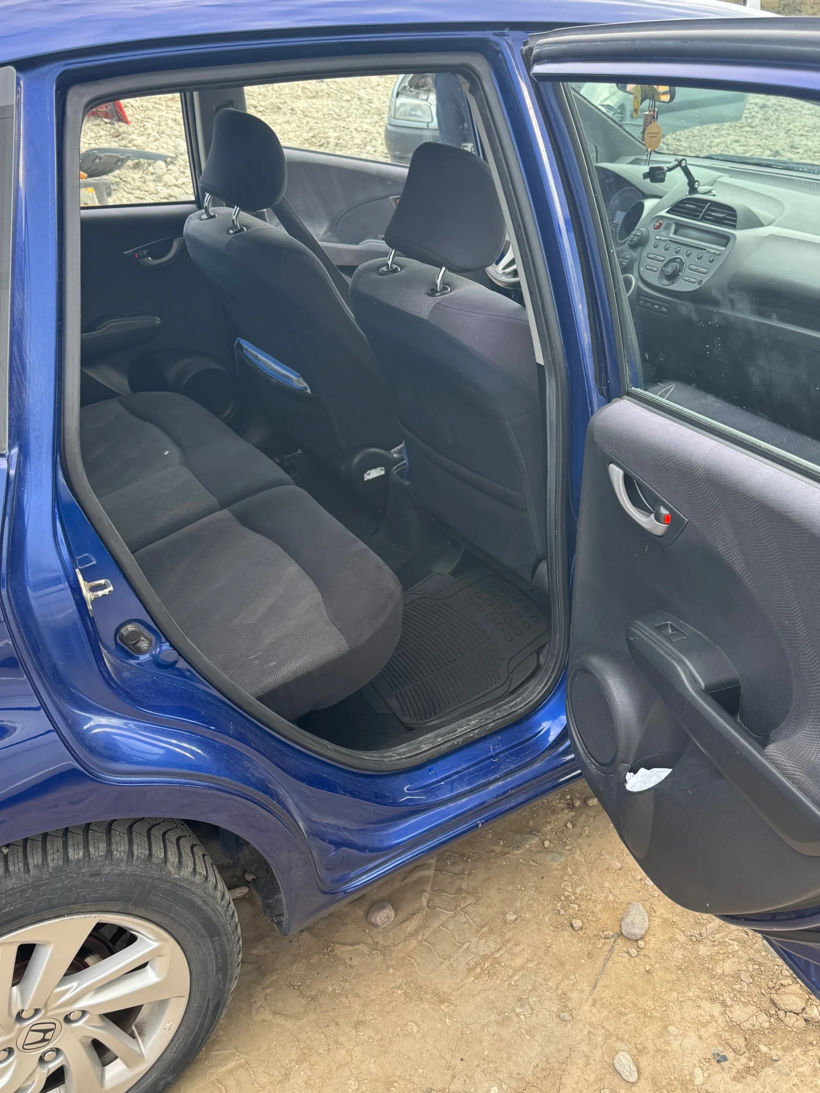 Honda Jazz  - изображение 8