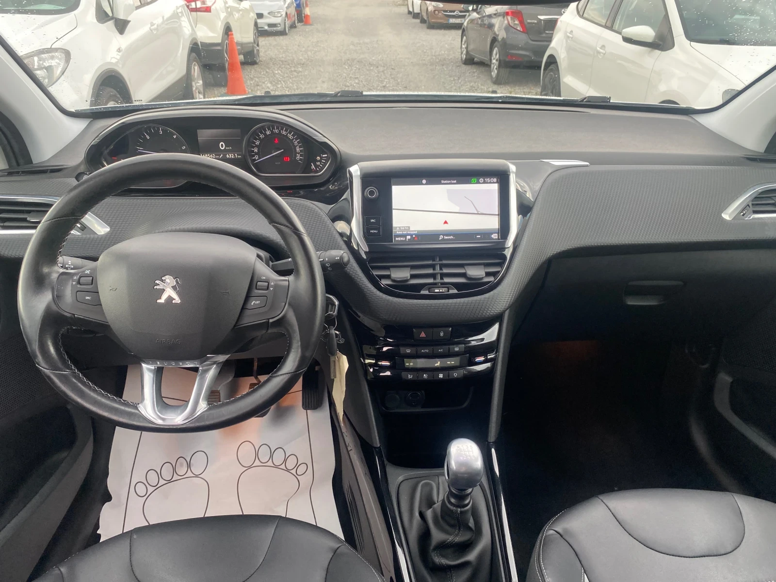 Peugeot 2008 1.6D 120HP 2017/08M  /  | Mobile.bg   11