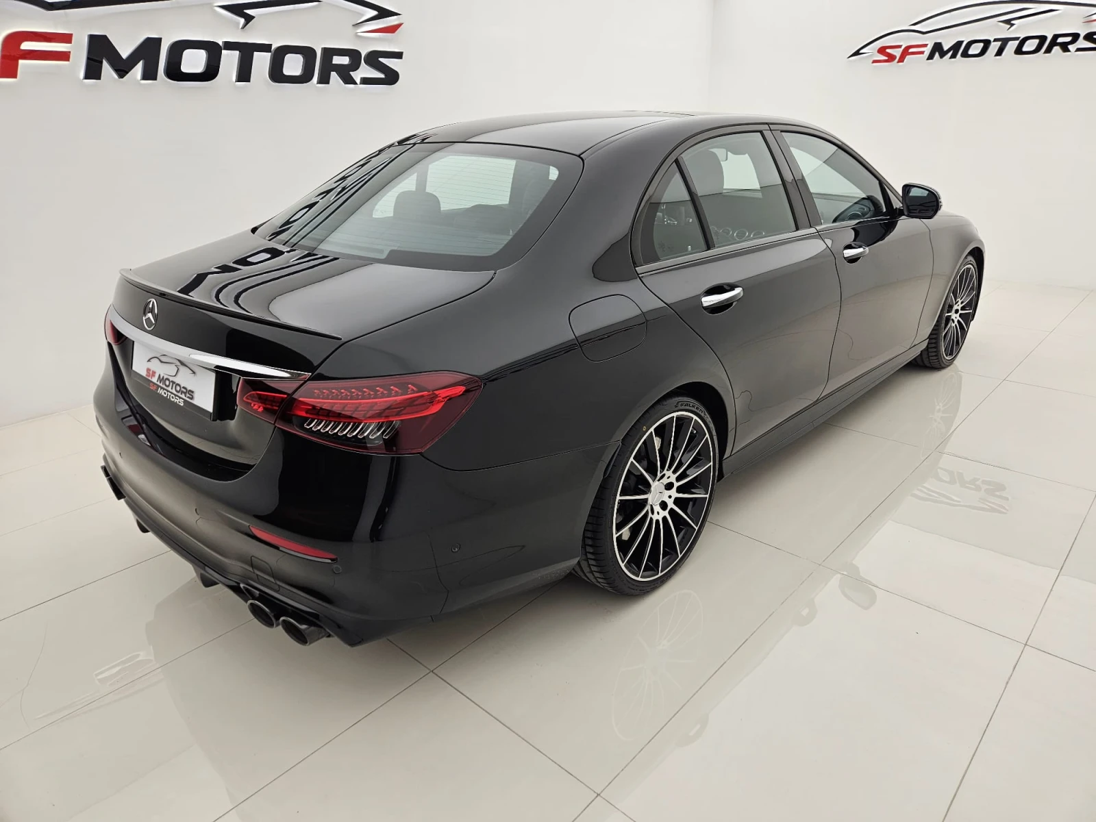 Mercedes-Benz E 53 AMG 4MATIC+ Sedan | Mobile.bg   4