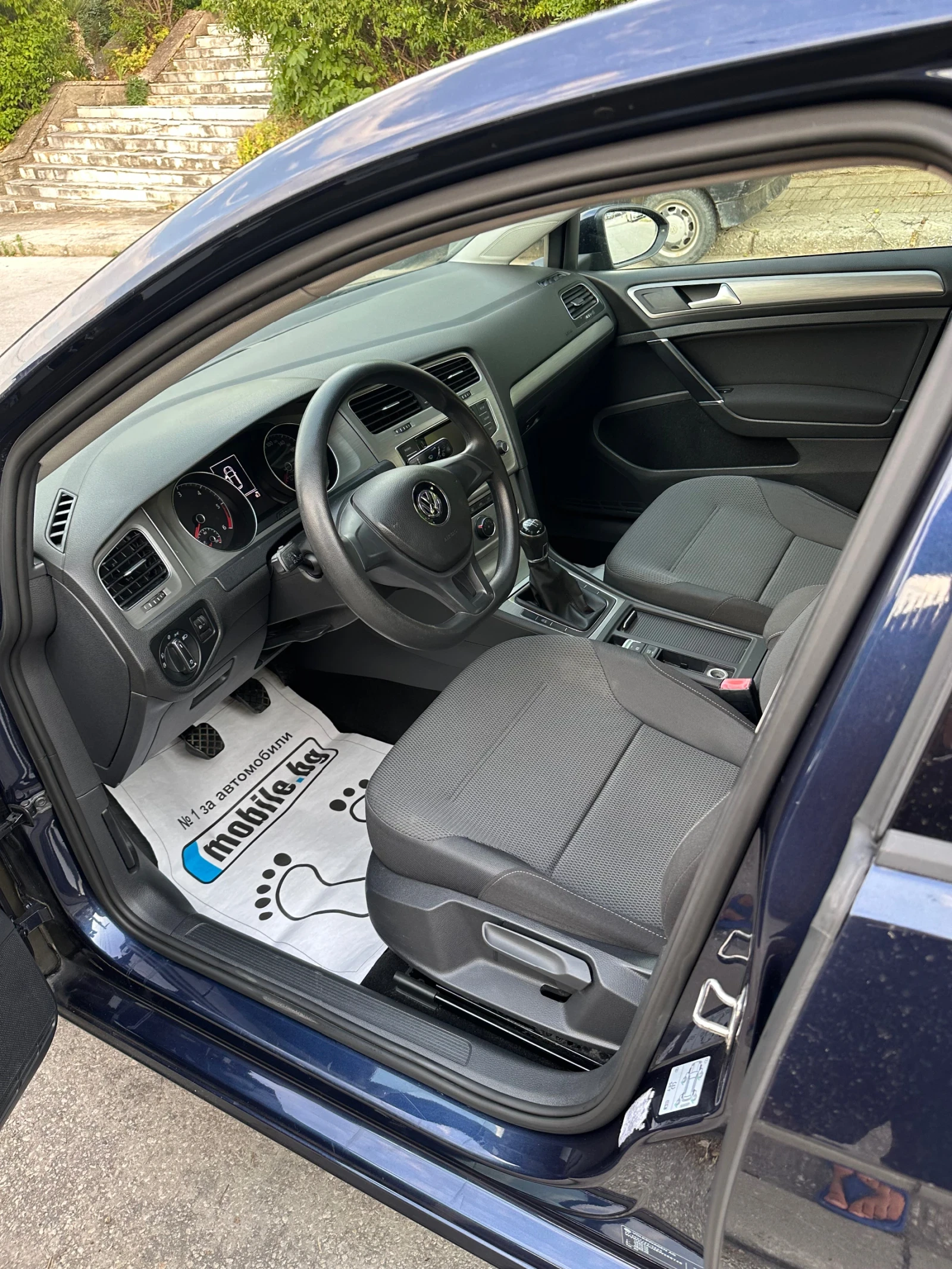 VW Golf 1.6 TDI | Mobile.bg   10