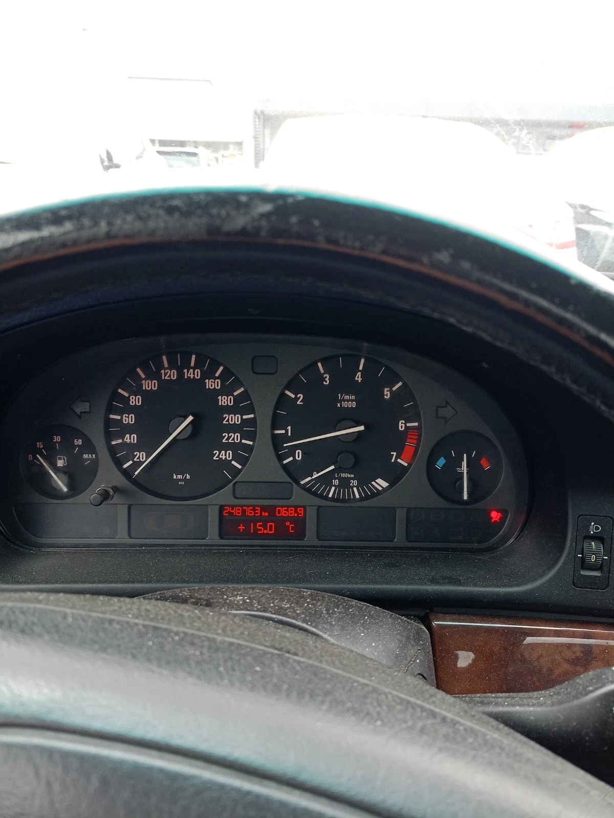 BMW 520  - изображение 4