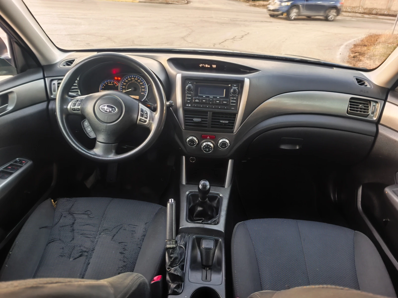 Subaru Forester 2.0X AWD Евро 5 - изображение 7