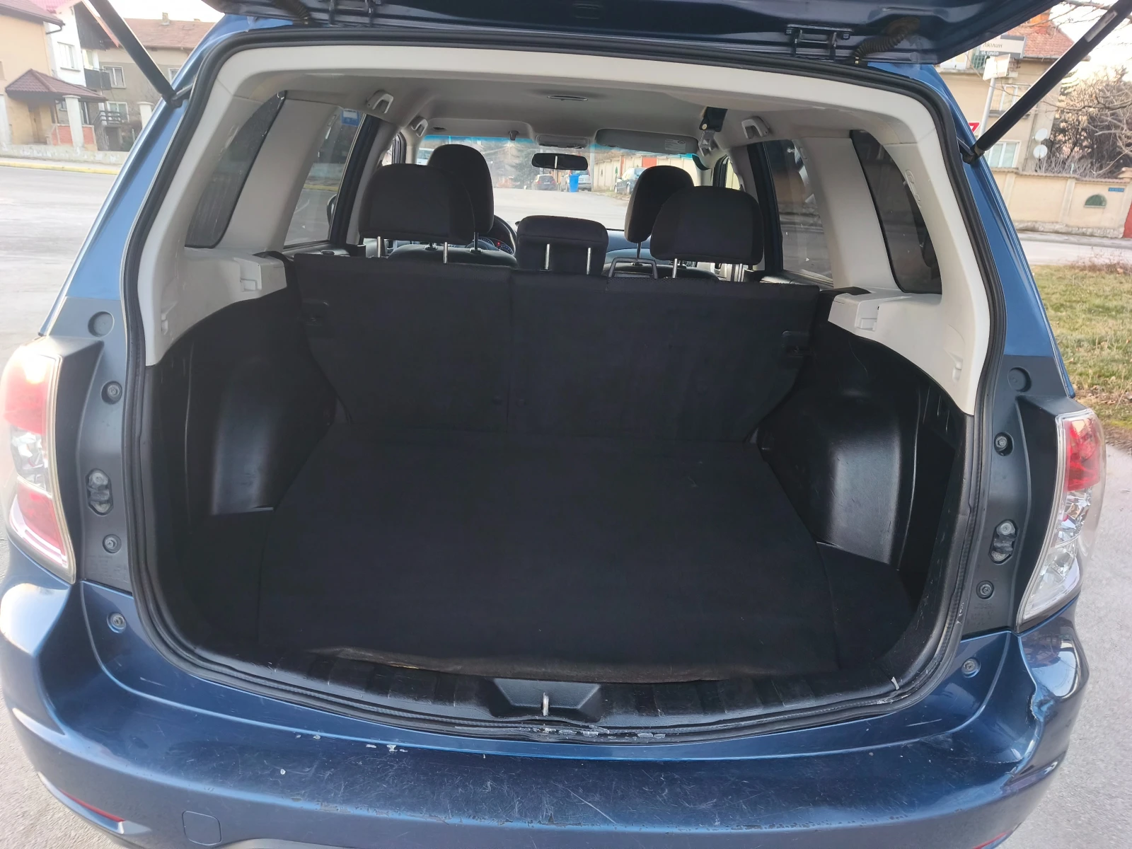 Subaru Forester 2.0X AWD Евро 5 - изображение 8