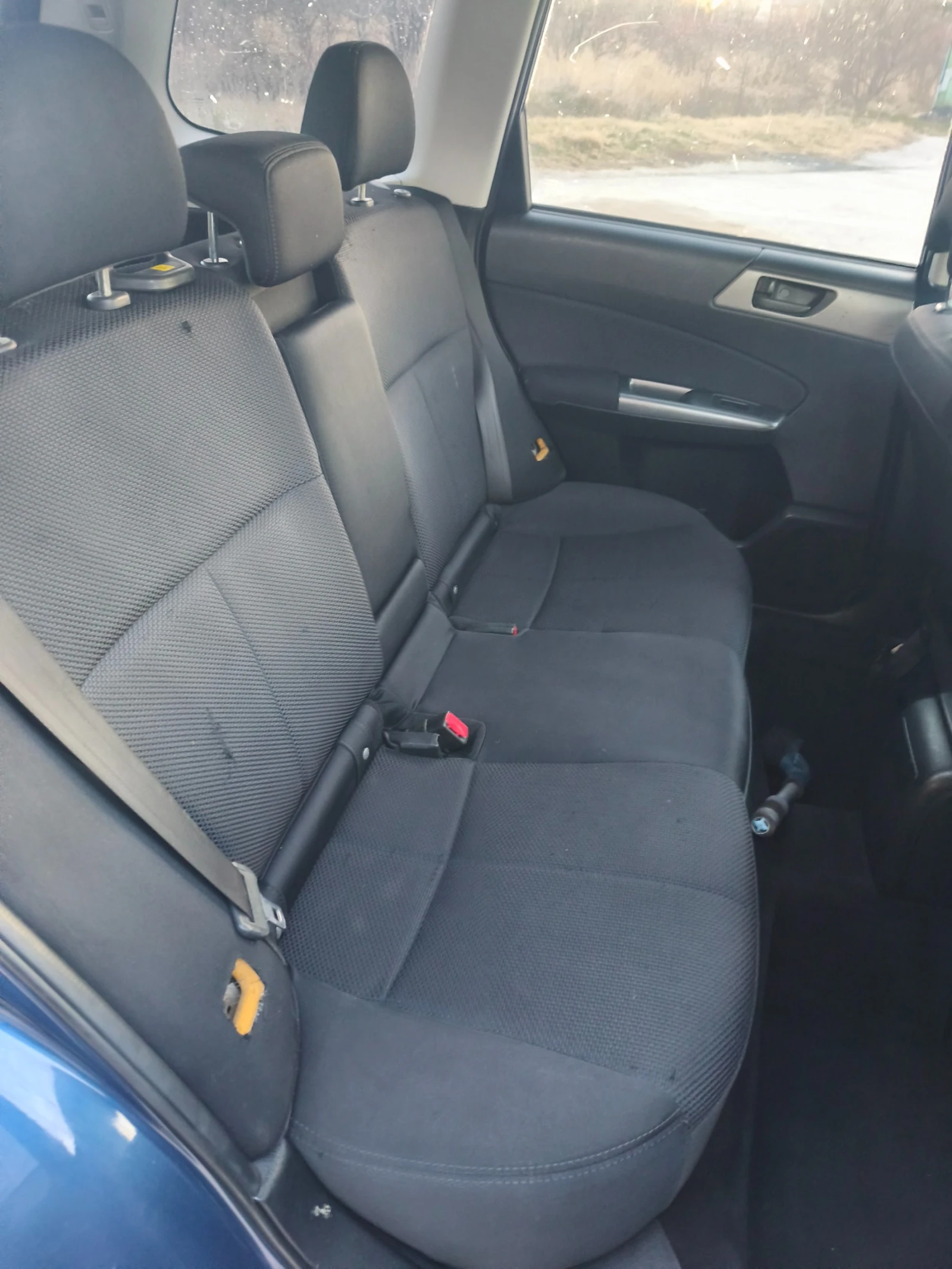 Subaru Forester 2.0X AWD Евро 5 - изображение 6