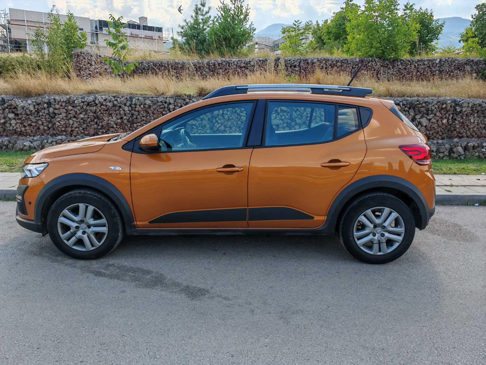 Dacia Sandero 990Евро за получаване, 1.0 TCe Stepway, снимка 8 - Автомобили и джипове - 53734959