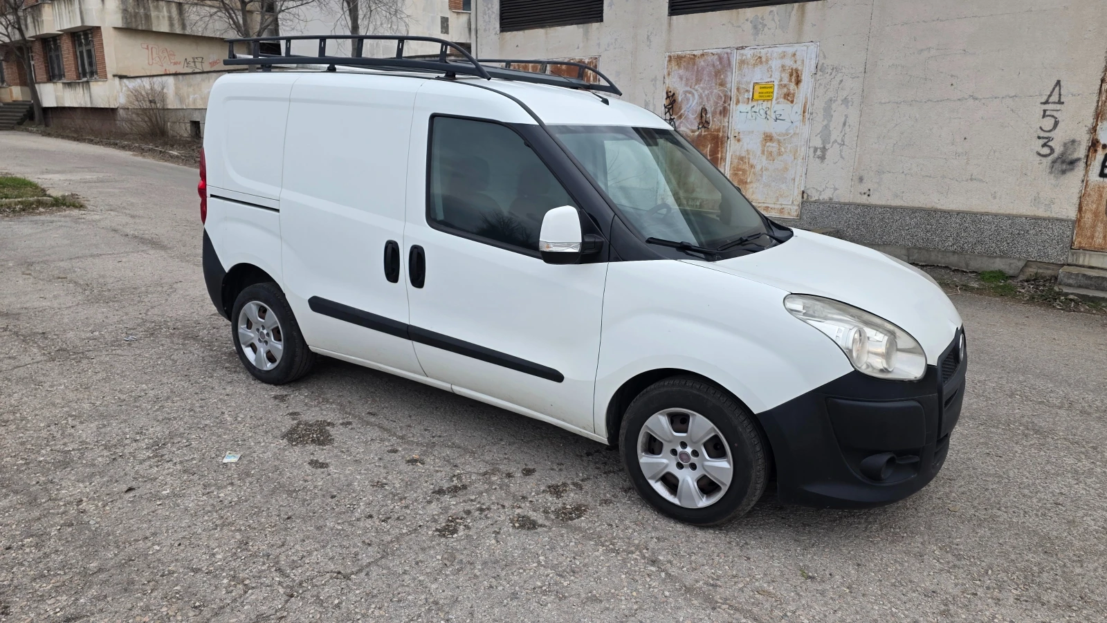 Fiat Doblo 1.6d, снимка 10 - Автомобили и джипове - 53907005