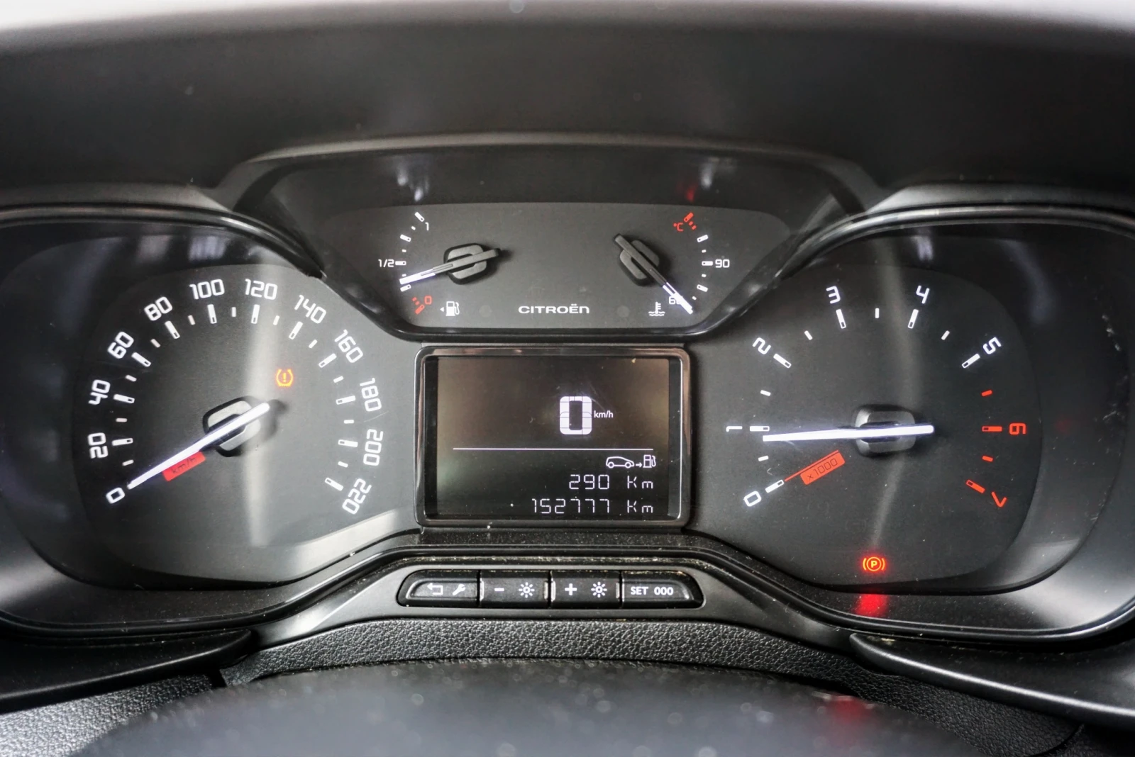 Citroen Berlingo  1.6 BlueHDi , снимка 13 - Автомобили и джипове - 54370207