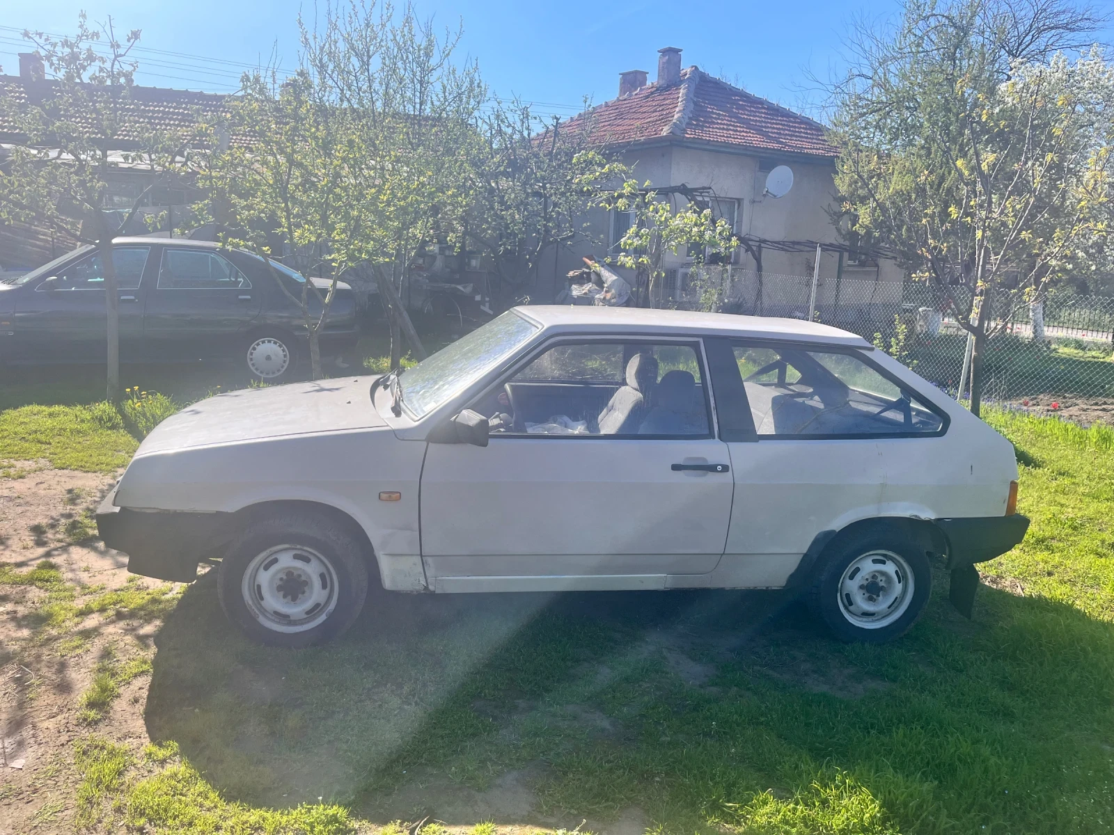 Lada Samara Ладата Спутник 1, 5 1996г на 35198хил км, снимка 4 - Автомобили и джипове - 54476416