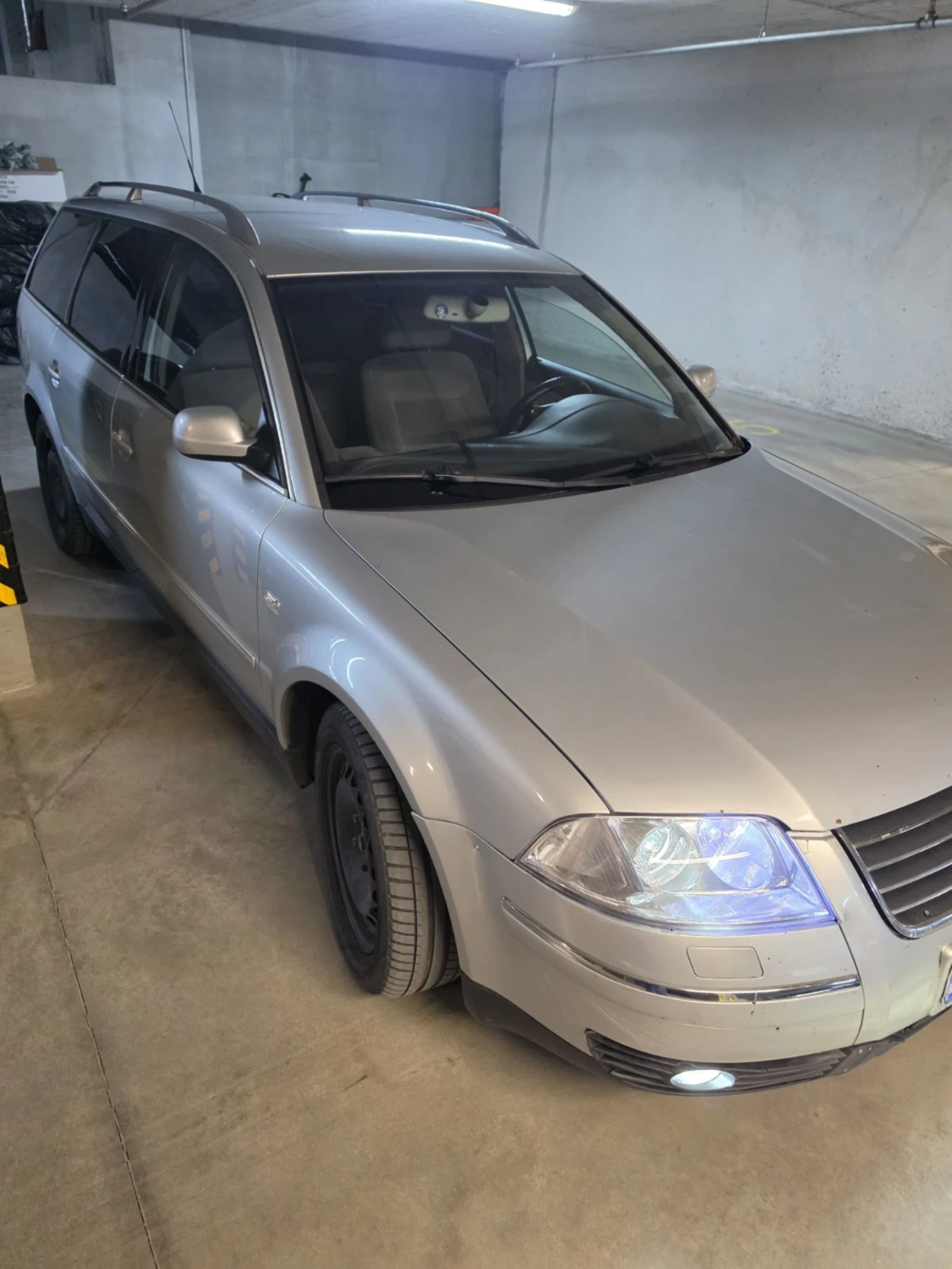 VW Passat, снимка 7 - Автомобили и джипове - 54594442