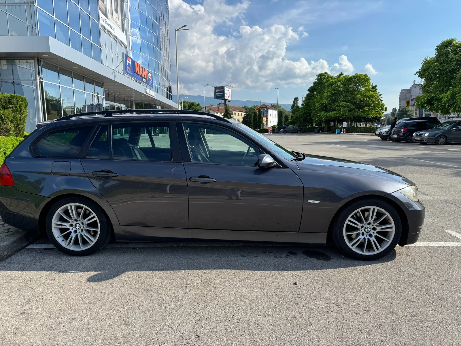 BMW 320, снимка 6 - Автомобили и джипове - 54595339
