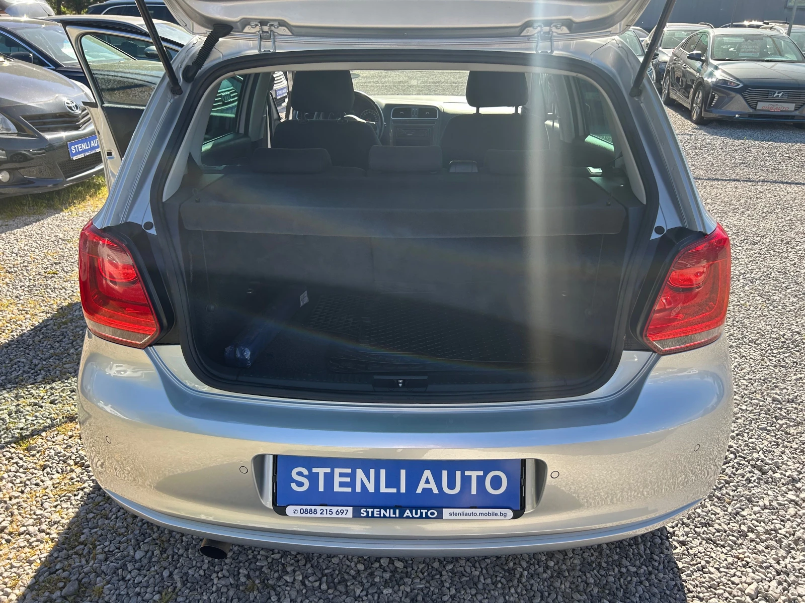 VW Polo 1.6TDI EURO5B, снимка 15 - Автомобили и джипове - 54714953