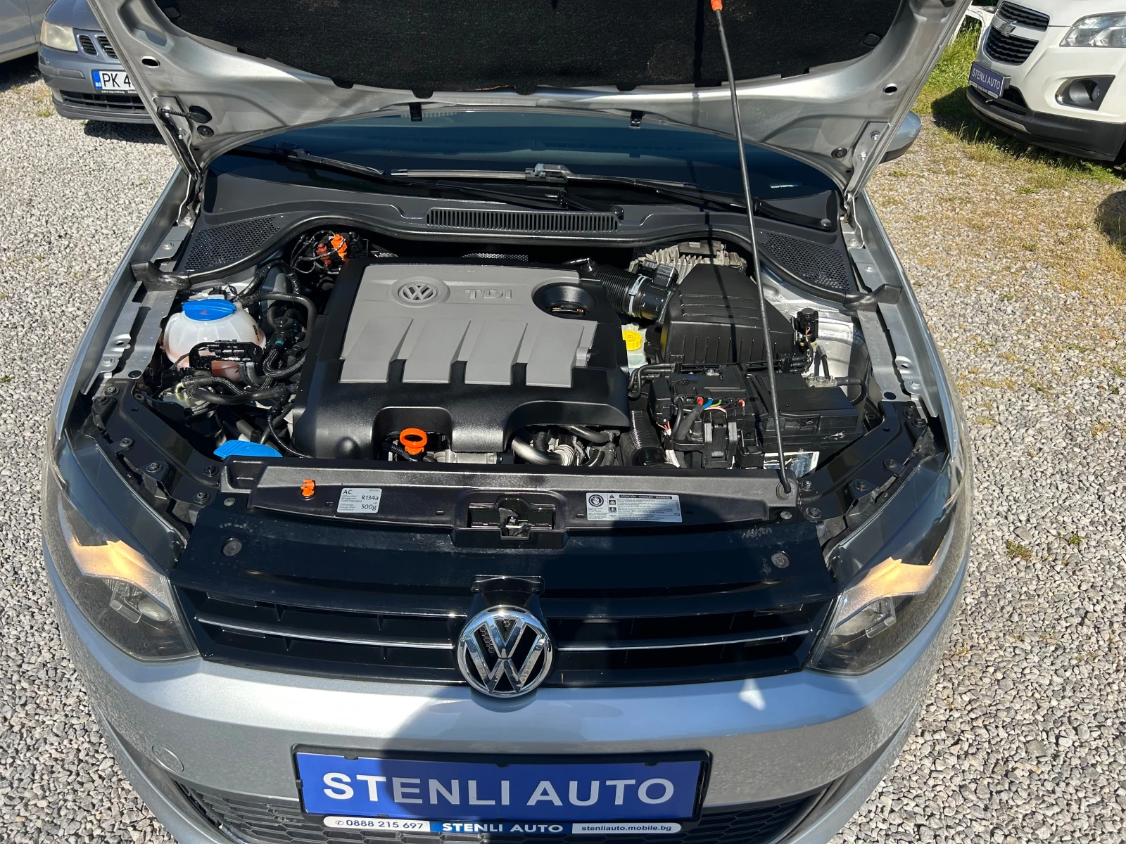 VW Polo 1.6TDI EURO5B, снимка 16 - Автомобили и джипове - 54714953