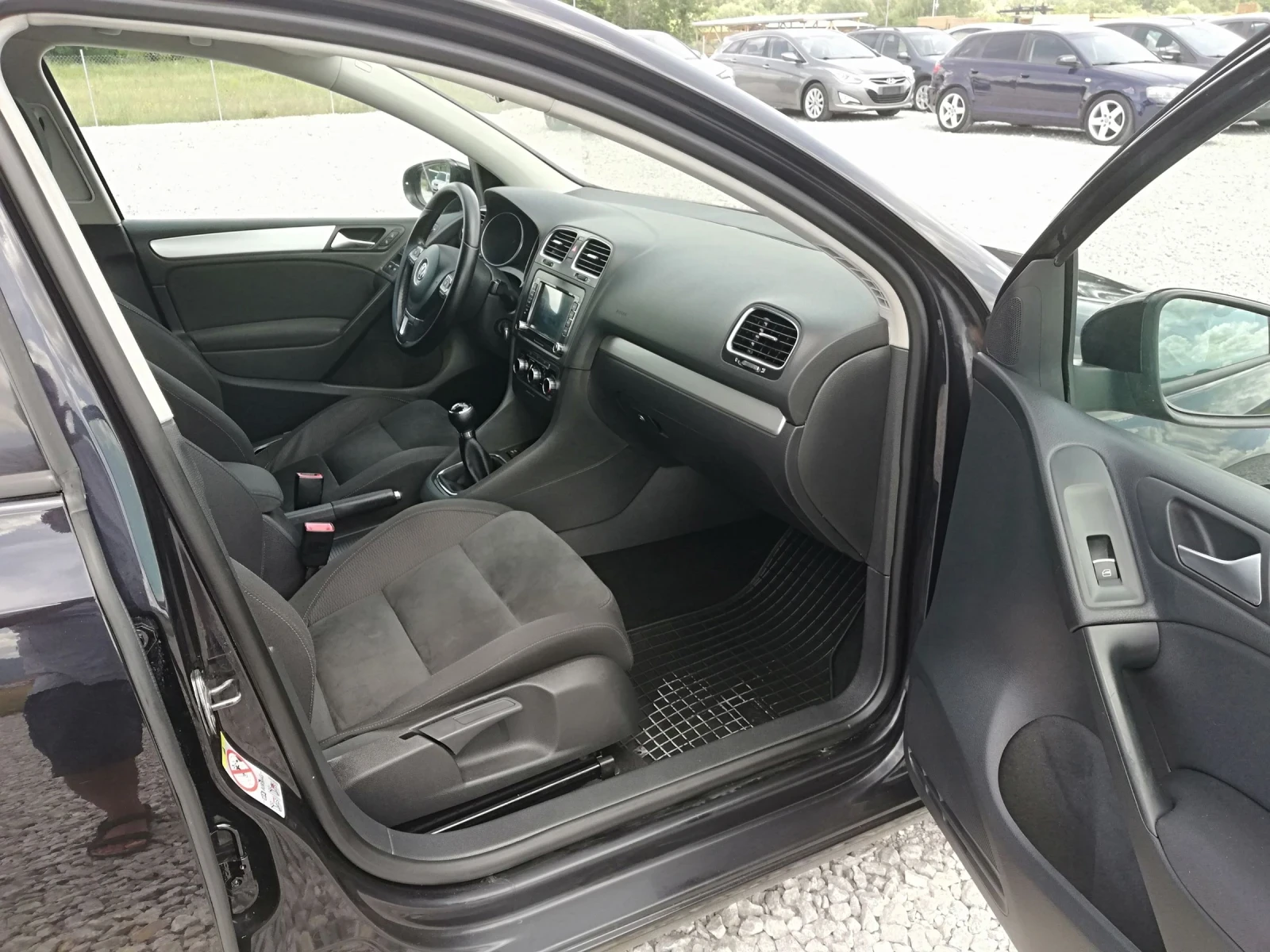 VW Golf 2.0 tdi kli navi , снимка 13 - Автомобили и джипове - 54977082