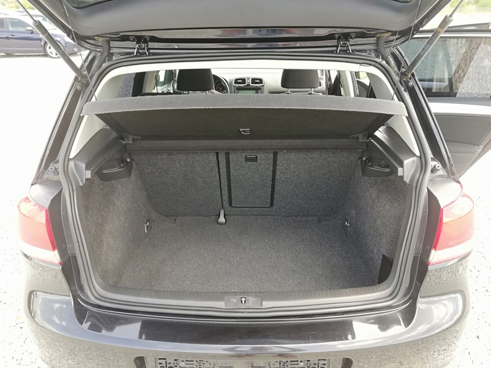 VW Golf 2.0 tdi kli navi , снимка 11 - Автомобили и джипове - 54977082