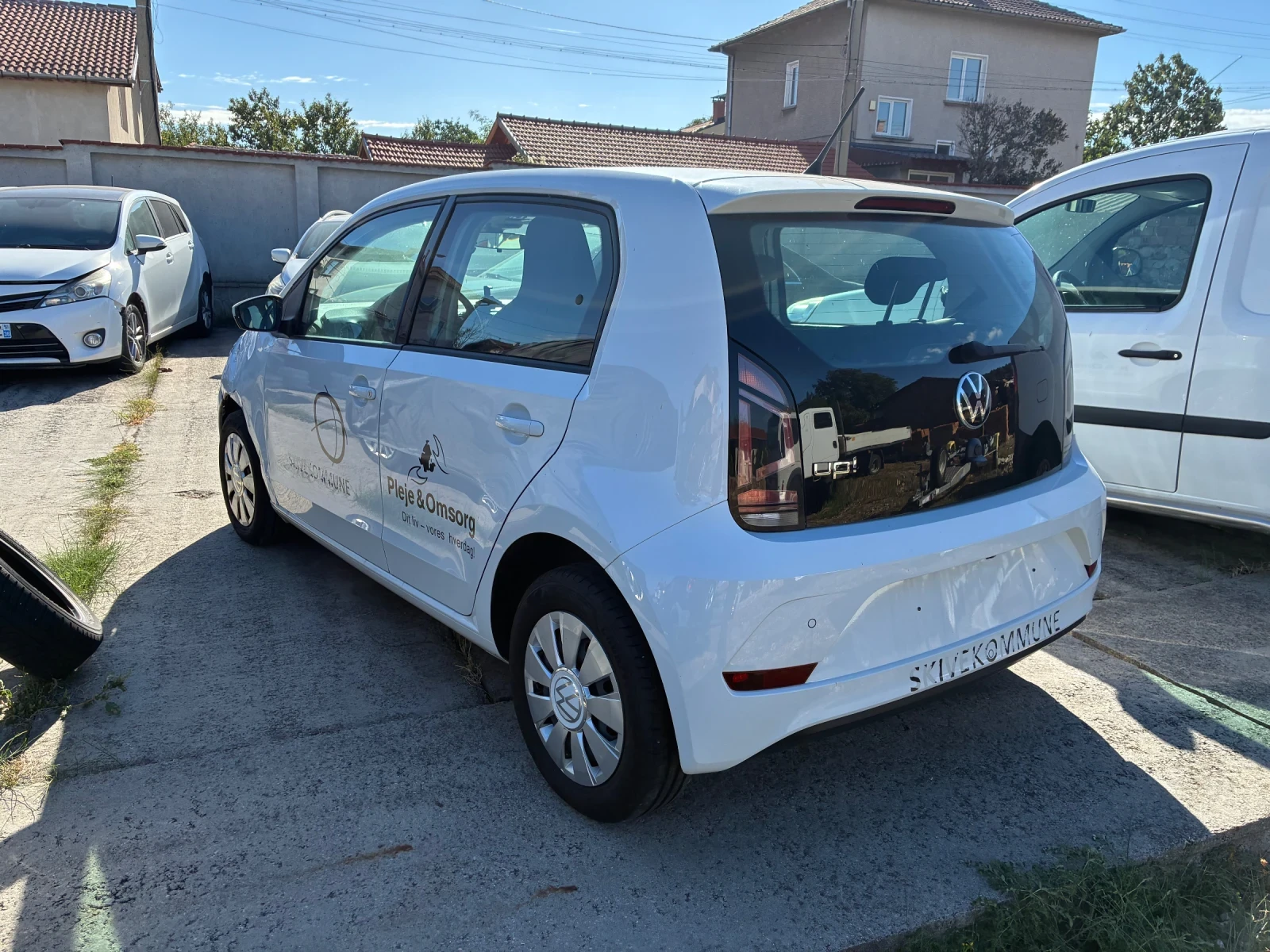 VW Up 1, 0 MPI - 65ks, снимка 4 - Автомобили и джипове - 54983976