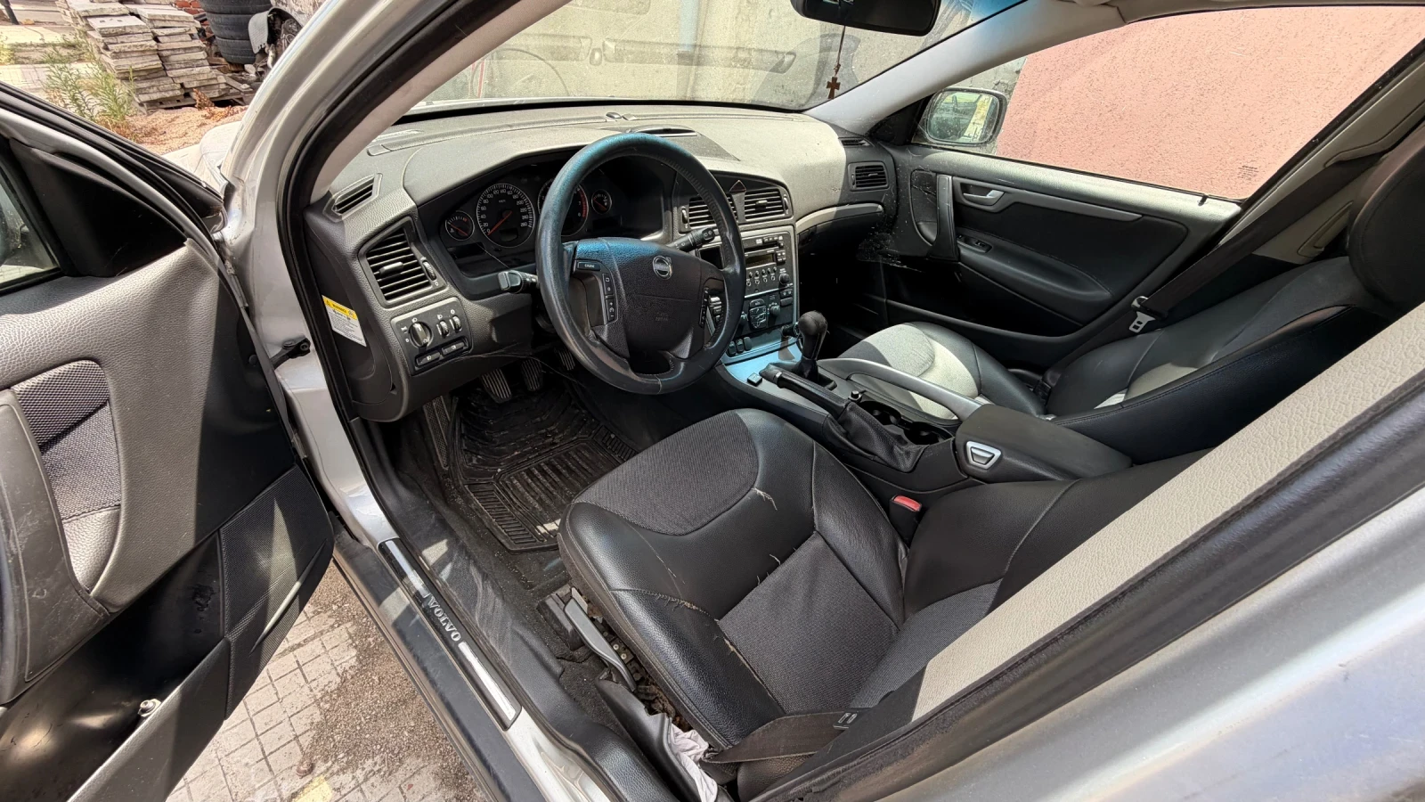 Volvo Xc70 2.5 Турбо Газ, снимка 6 - Автомобили и джипове - 55313887