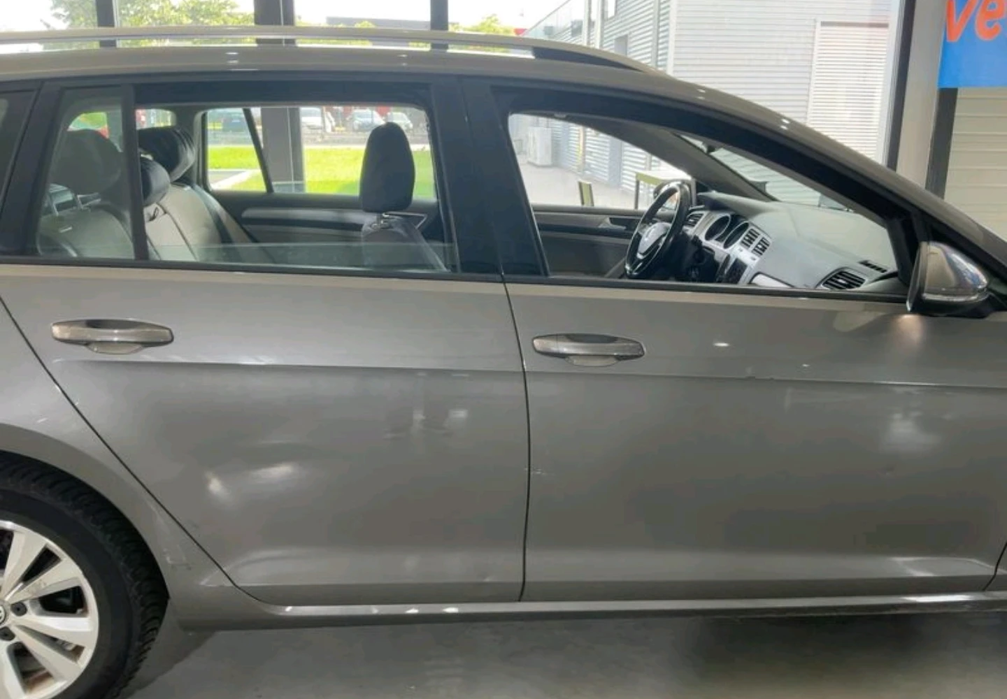 VW Golf 7 BlueMotion Busines, снимка 4 - Автомобили и джипове - 55410245