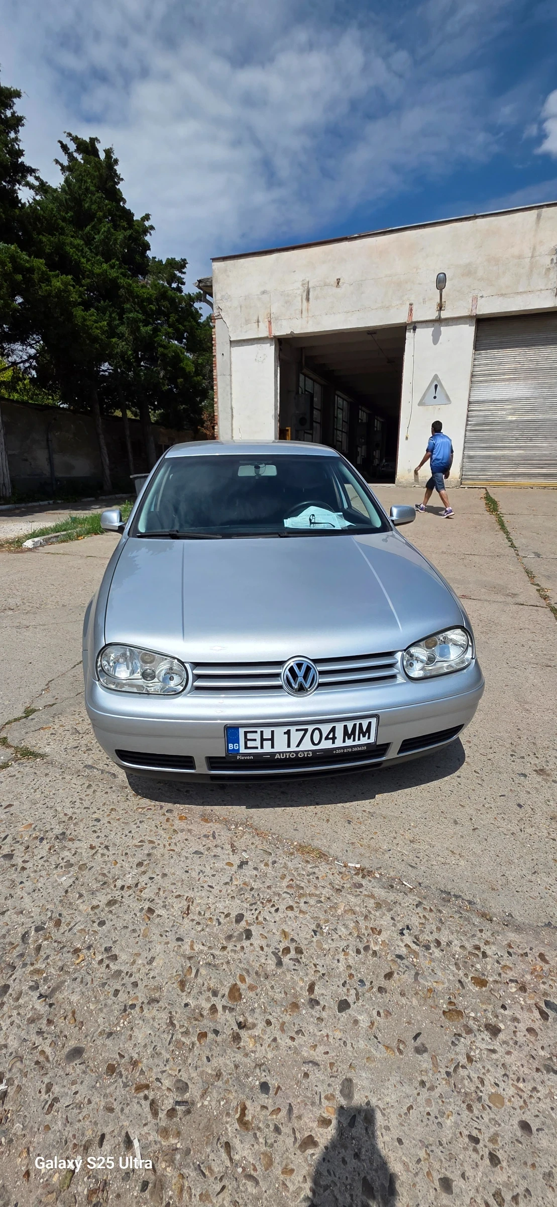 VW Golf 1.9