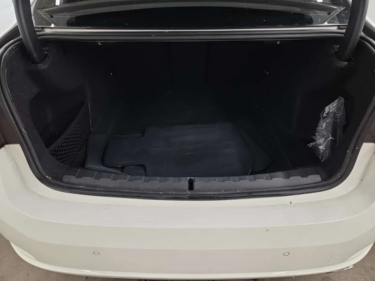 BMW 330 * 330I XDRIVE * АВТОКРЕДИТ БЕЗ ПЪРВОНАЧАЛНА ВНОСКА, снимка 14 - Автомобили и джипове - 55697543