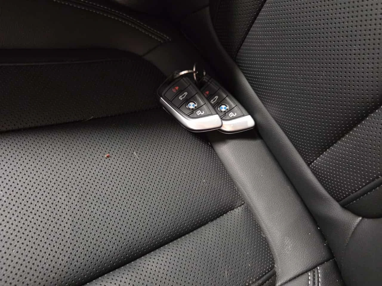 BMW 330 * 330I XDRIVE * АВТОКРЕДИТ БЕЗ ПЪРВОНАЧАЛНА ВНОСКА, снимка 8 - Автомобили и джипове - 55697543