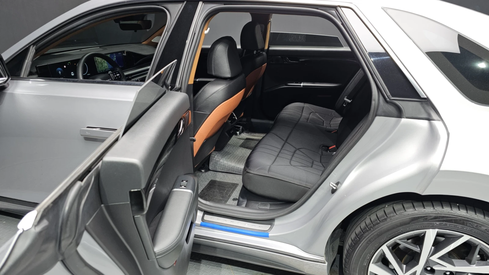 Hyundai Grandeur 3.5 LPG PREMIUM MODEL autoprime.bg, снимка 12 - Автомобили и джипове - 55895710