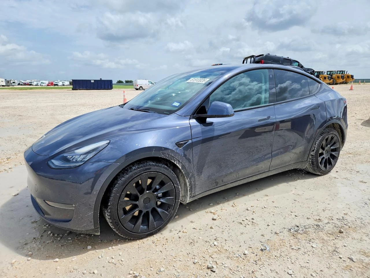 Tesla Model Y LONG RANGE DUAL MOTOR ALL-WHEEL DRIVE, снимка 3 - Автомобили и джипове - 56222481