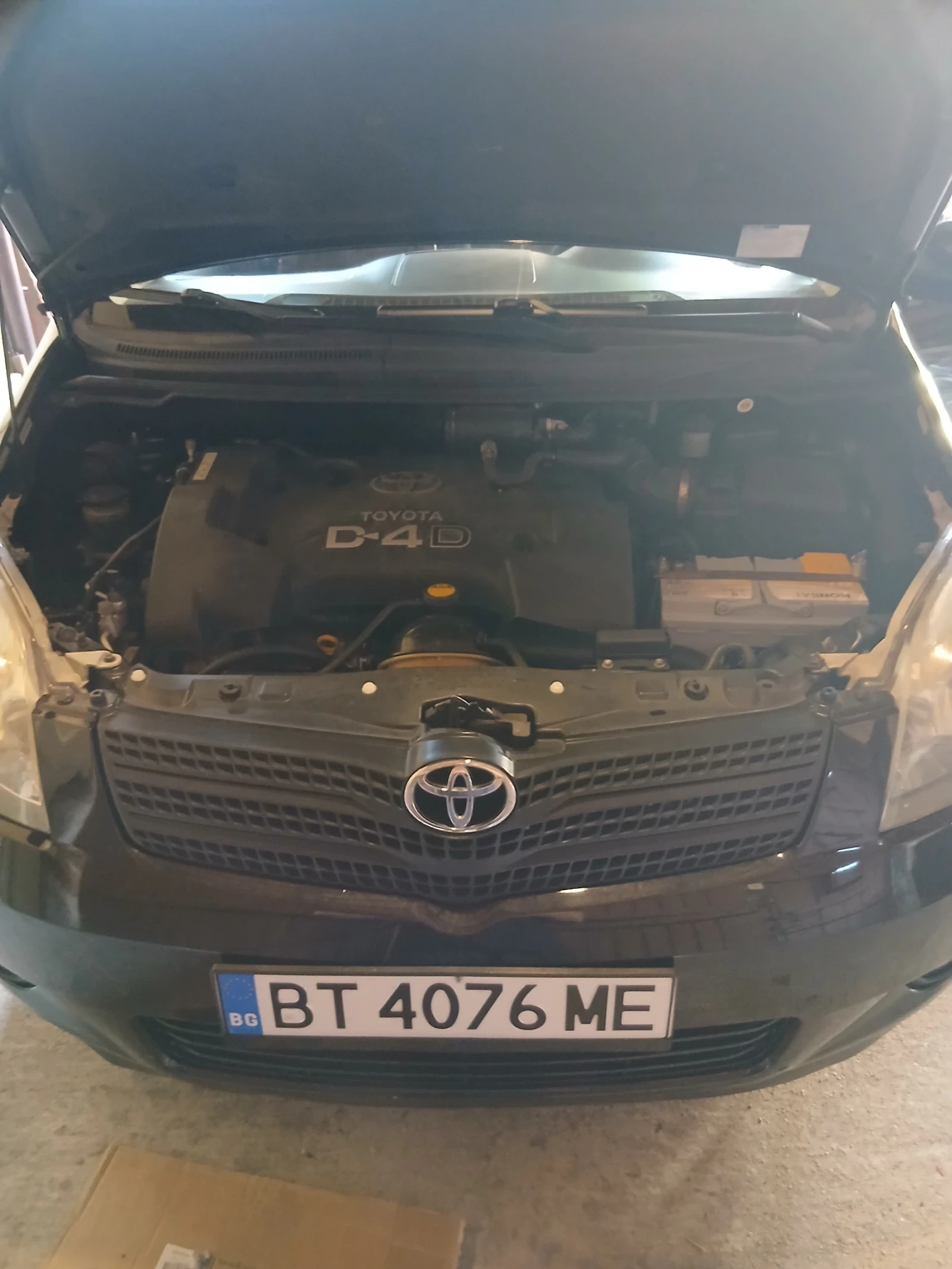 Toyota Corolla verso, снимка 9 - Автомобили и джипове - 56439096