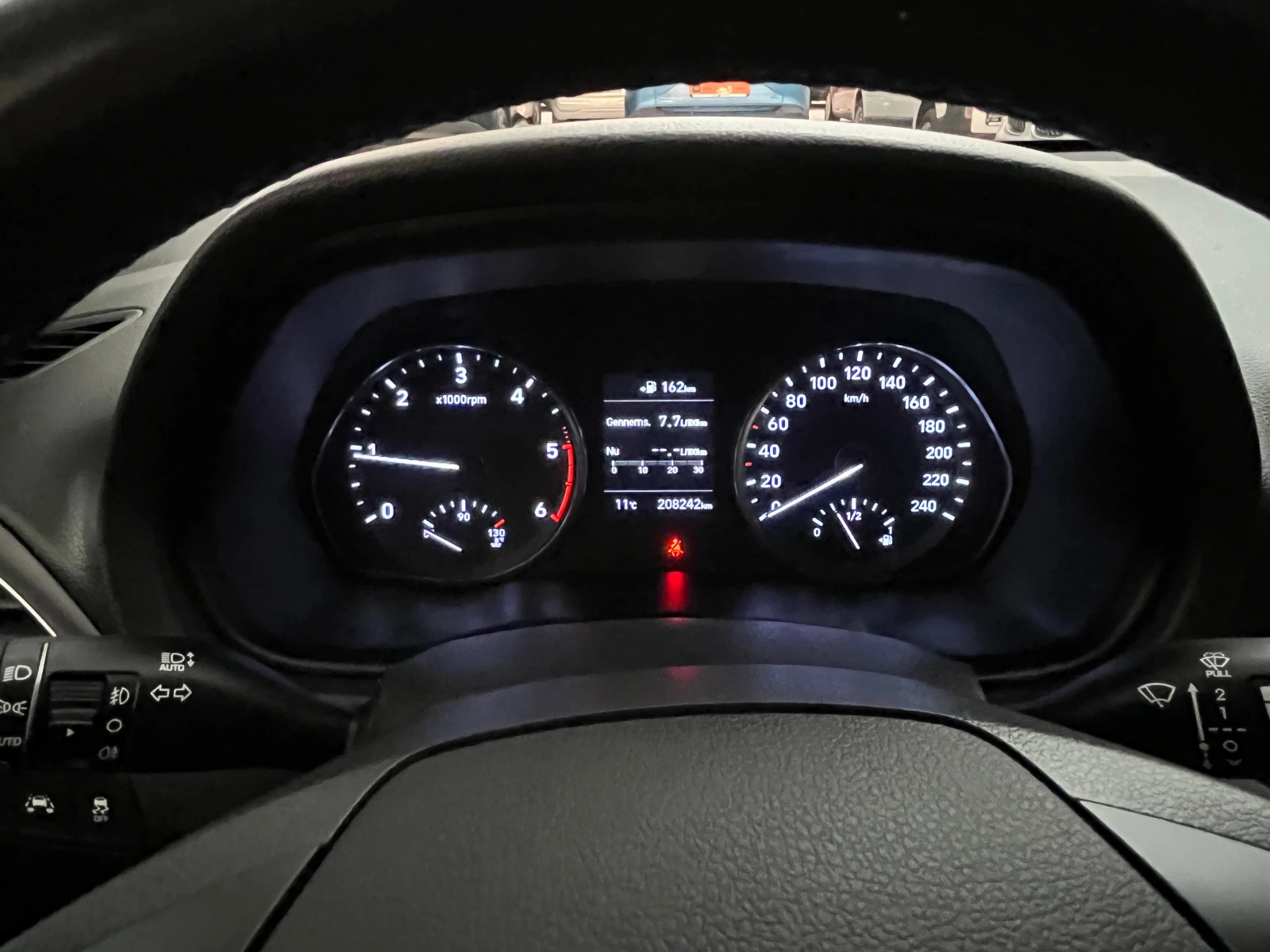 Hyundai I30 1, 6CRDI, 110ck., снимка 10 - Автомобили и джипове - 56582640