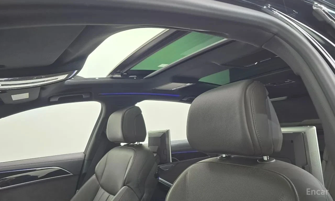 Audi A8, снимка 16 - Автомобили и джипове - 56711843