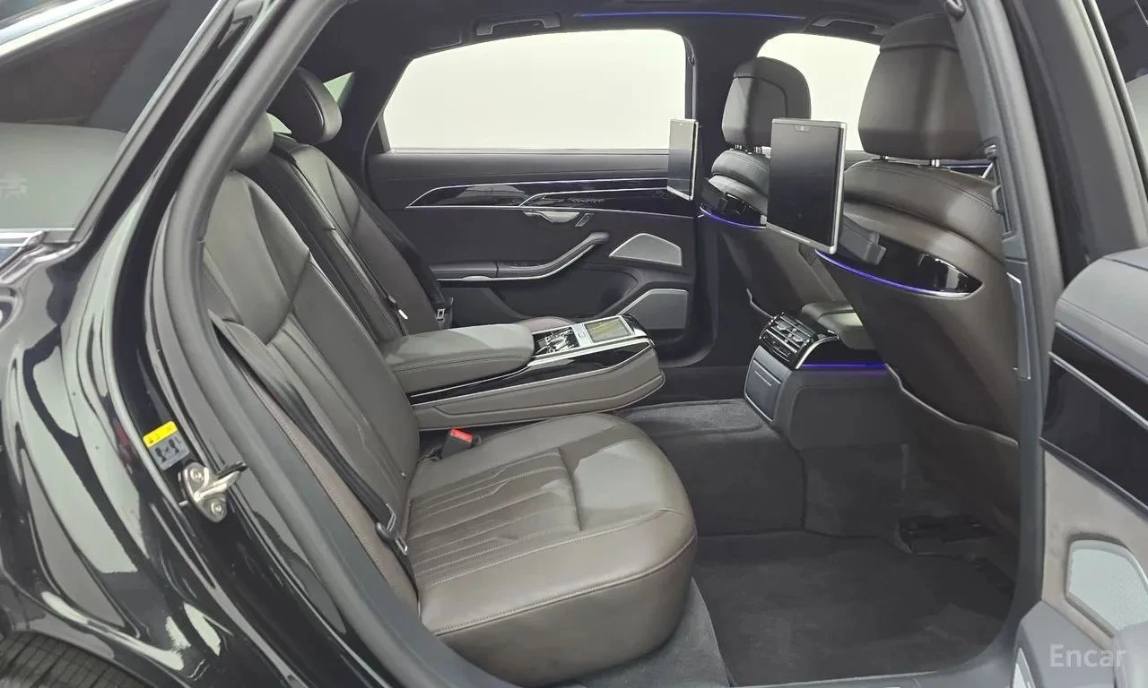 Audi A8, снимка 8 - Автомобили и джипове - 56711843