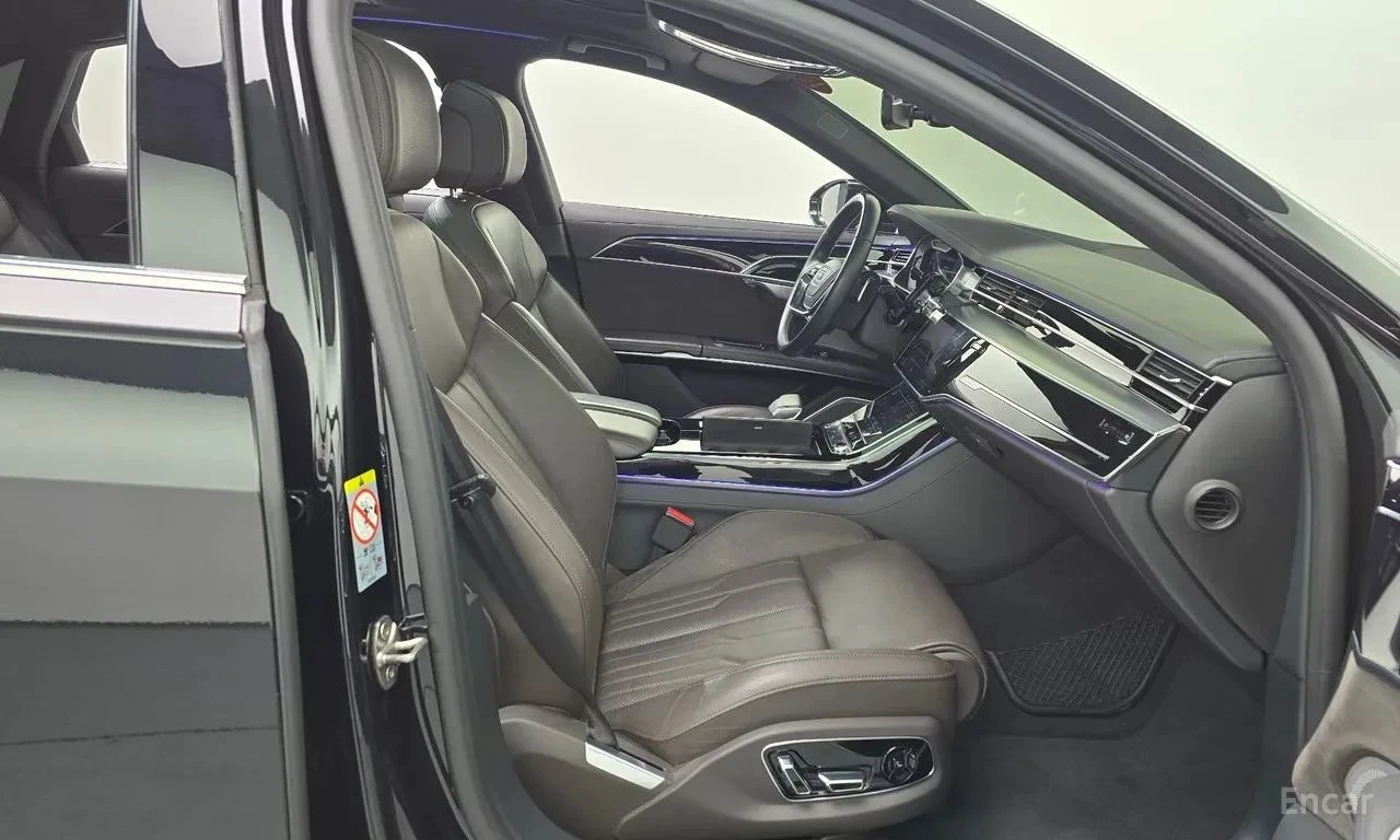Audi A8, снимка 7 - Автомобили и джипове - 56711843