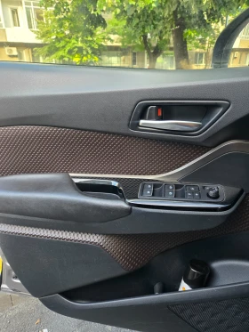 Toyota C-HR 1.8 Hybrid, снимка 10