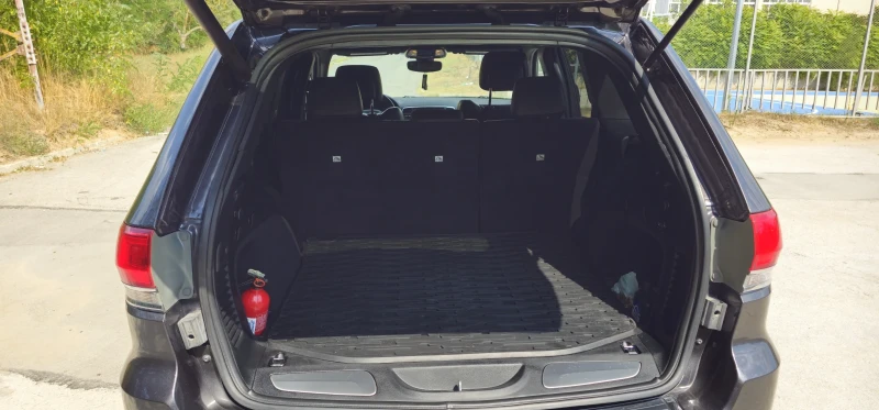 Jeep Grand cherokee, снимка 13 - Автомобили и джипове - 52218621