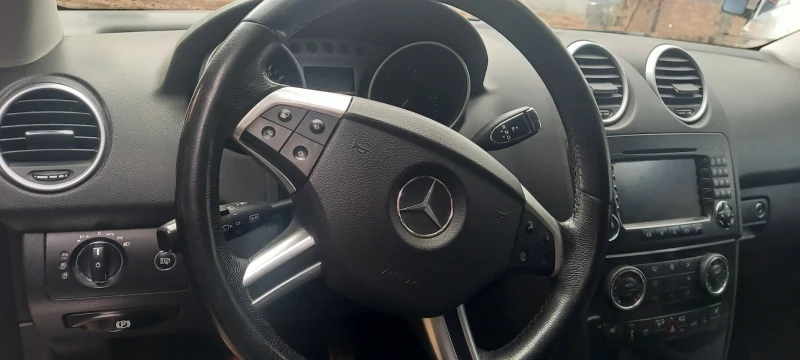 Mercedes-Benz ML, снимка 5 - Автомобили и джипове - 52591304
